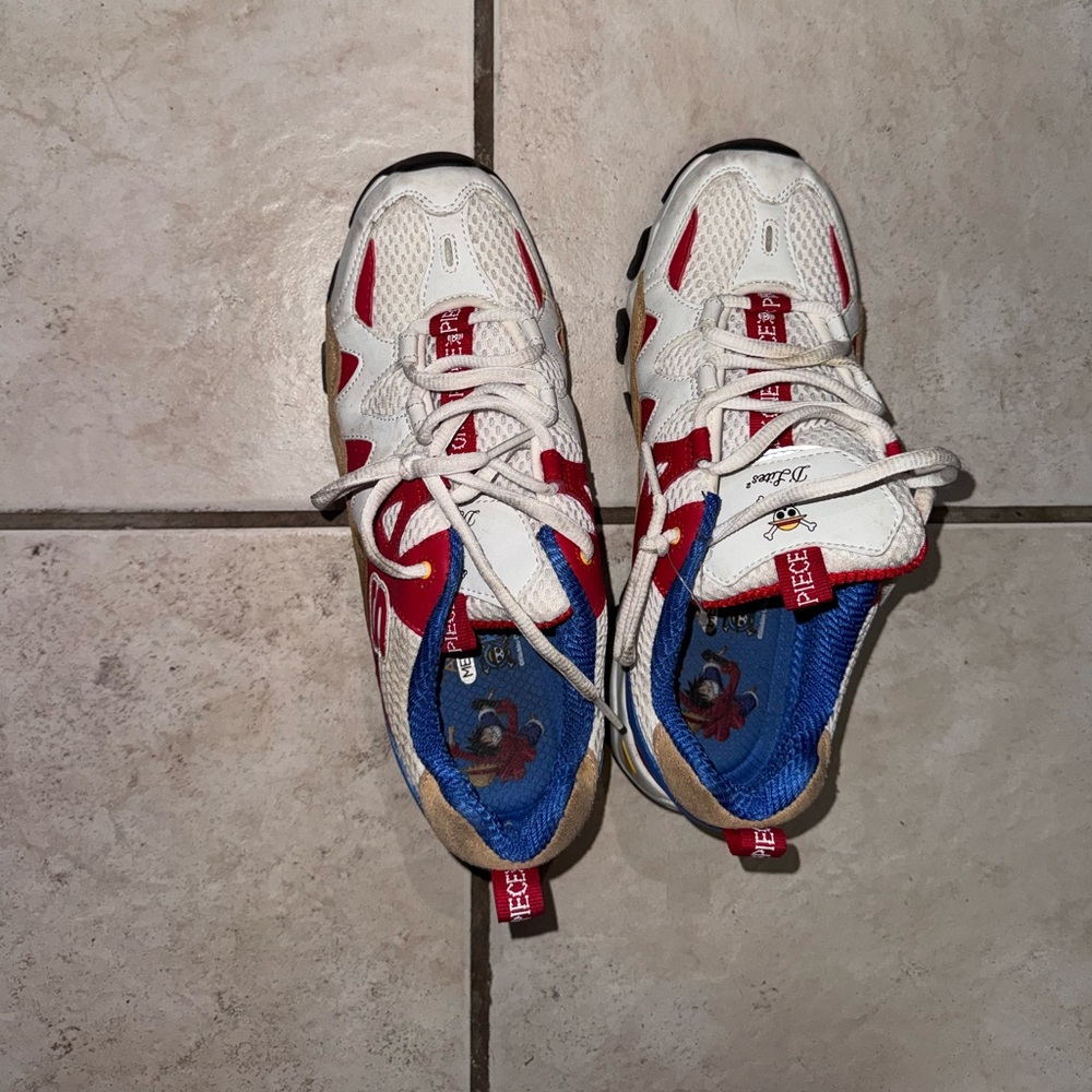 Skechers D'Lites 2 Women's Sneakers Luffy Limited Ed